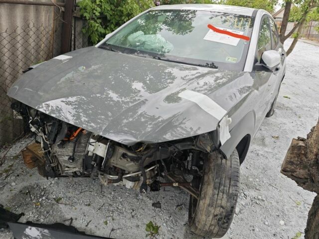 Сірий Хендай Інша, об'ємом двигуна 0 л та пробігом 40 тис. км за 4600 $, фото 3 на Automoto.ua