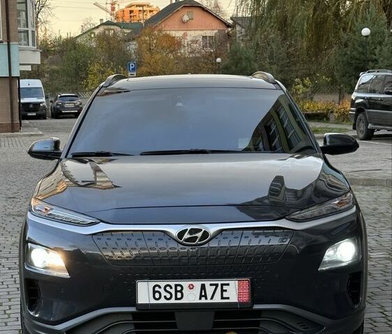 Серый Хендай Другая, объемом двигателя 0 л и пробегом 130 тыс. км за 16999 $, фото 3 на Automoto.ua