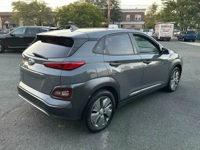 Серый Хендай Другая, объемом двигателя 0 л и пробегом 12 тыс. км за 12700 $, фото 6 на Automoto.ua