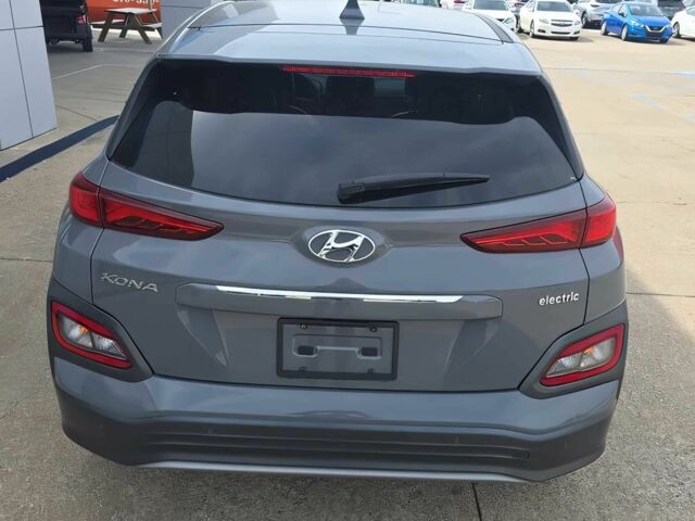 Серый Хендай Другая, объемом двигателя 0 л и пробегом 14 тыс. км за 10000 $, фото 4 на Automoto.ua