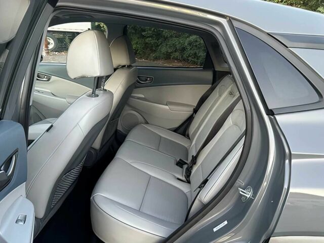 Серый Хендай Другая, объемом двигателя 0 л и пробегом 16 тыс. км за 6000 $, фото 11 на Automoto.ua