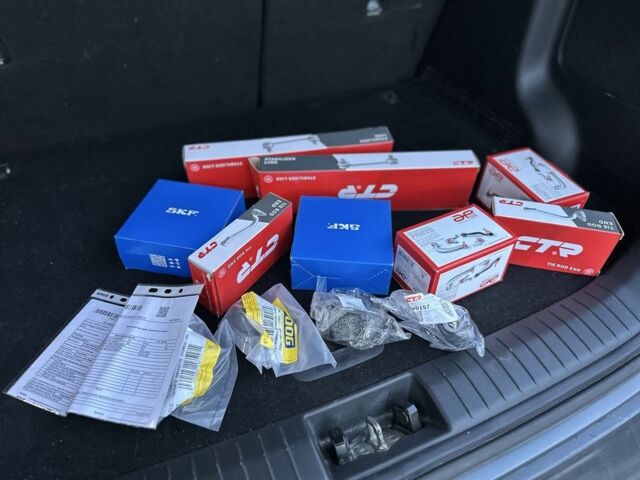 Серый Хендай Другая, объемом двигателя 0 л и пробегом 130 тыс. км за 16999 $, фото 23 на Automoto.ua