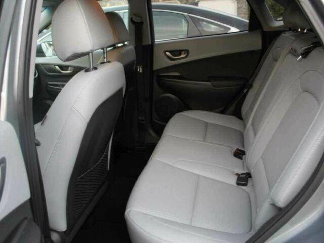 Сірий Хендай Інша, об'ємом двигуна 1.6 л та пробігом 26 тис. км за 4200 $, фото 9 на Automoto.ua