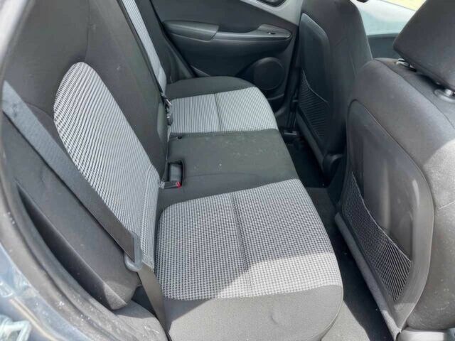 Серый Хендай Другая, объемом двигателя 2 л и пробегом 21 тыс. км за 13200 $, фото 9 на Automoto.ua