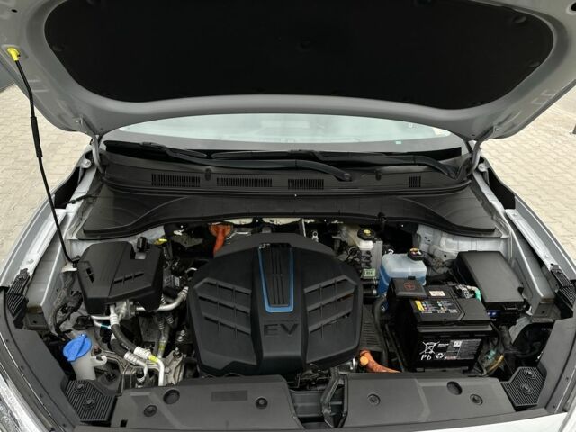 Серый Хендай Другая, объемом двигателя 0 л и пробегом 62 тыс. км за 18700 $, фото 11 на Automoto.ua