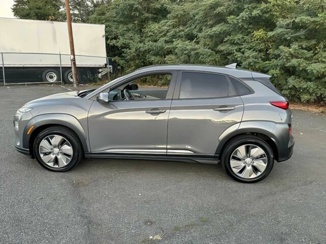 Серый Хендай Другая, объемом двигателя 0 л и пробегом 16 тыс. км за 6000 $, фото 3 на Automoto.ua