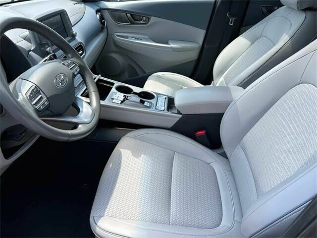 Серый Хендай Другая, объемом двигателя 0 л и пробегом 19 тыс. км за 7000 $, фото 9 на Automoto.ua