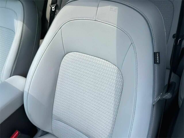 Серый Хендай Другая, объемом двигателя 0 л и пробегом 19 тыс. км за 7000 $, фото 10 на Automoto.ua