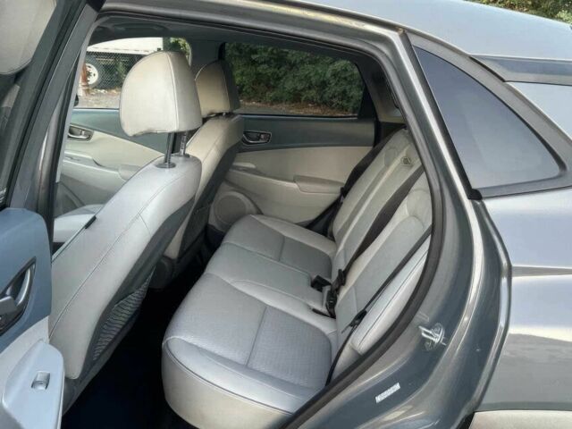 Сірий Хендай Інша, об'ємом двигуна 0 л та пробігом 13 тис. км за 9200 $, фото 10 на Automoto.ua