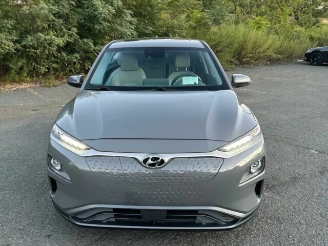 Серый Хендай Другая, объемом двигателя 0 л и пробегом 12 тыс. км за 12700 $, фото 1 на Automoto.ua