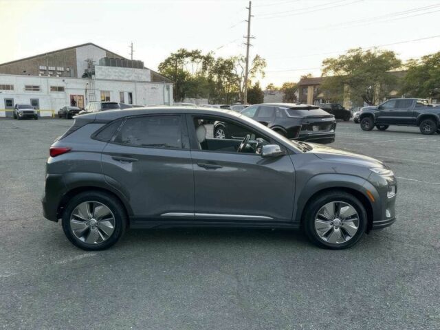 Сірий Хендай Інша, об'ємом двигуна 0 л та пробігом 13 тис. км за 9200 $, фото 4 на Automoto.ua