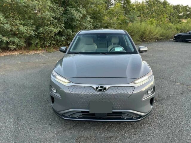 Сірий Хендай Інша, об'ємом двигуна 0 л та пробігом 13 тис. км за 9200 $, фото 1 на Automoto.ua