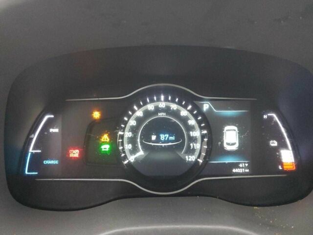 Серый Хендай Другая, объемом двигателя 0 л и пробегом 70 тыс. км за 5900 $, фото 8 на Automoto.ua