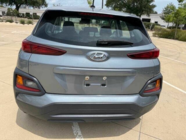 Серый Хендай Другая, объемом двигателя 2 л и пробегом 21 тыс. км за 13200 $, фото 3 на Automoto.ua