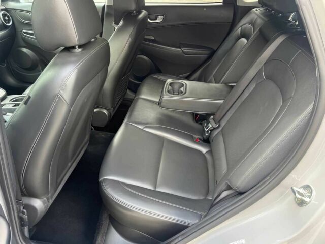 Серый Хендай Другая, объемом двигателя 1.6 л и пробегом 20 тыс. км за 11500 $, фото 13 на Automoto.ua