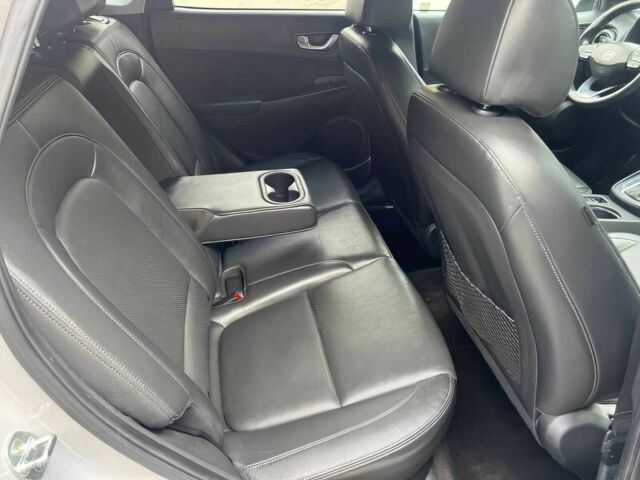 Серый Хендай Другая, объемом двигателя 1.6 л и пробегом 20 тыс. км за 11500 $, фото 12 на Automoto.ua