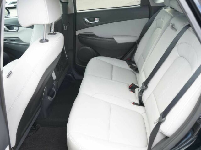 Серый Хендай Другая, объемом двигателя 0 л и пробегом 22 тыс. км за 25000 $, фото 9 на Automoto.ua