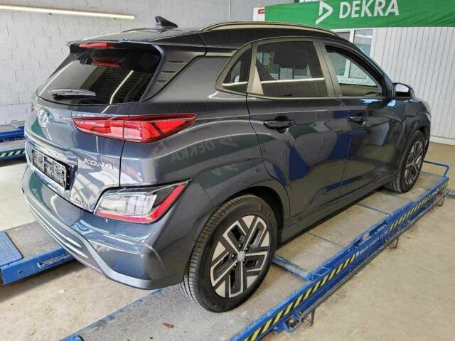 Серый Хендай Другая, объемом двигателя 0 л и пробегом 25 тыс. км за 17543 $, фото 3 на Automoto.ua