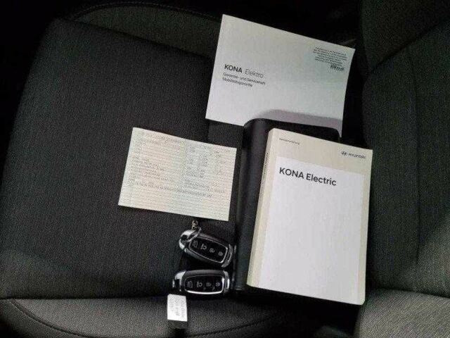 Серый Хендай Другая, объемом двигателя 0 л и пробегом 25 тыс. км за 17543 $, фото 7 на Automoto.ua