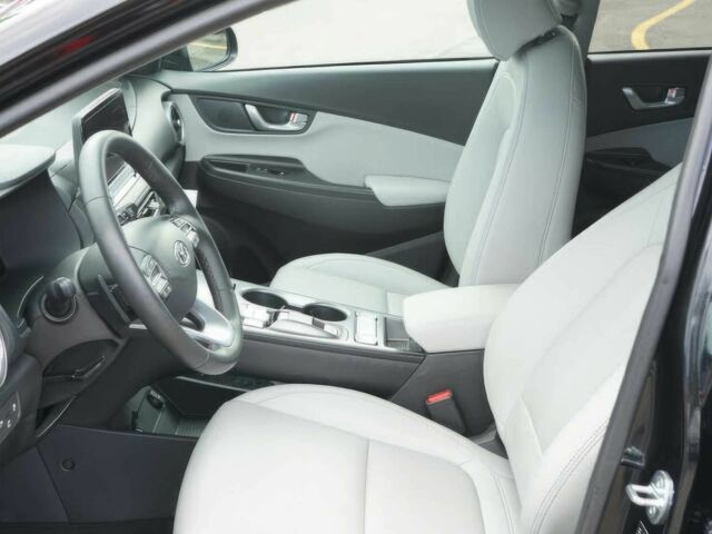 Серый Хендай Другая, объемом двигателя 0 л и пробегом 22 тыс. км за 25000 $, фото 7 на Automoto.ua