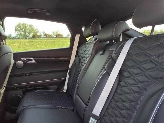 Сірий Хендай Інша, об'ємом двигуна 3.6 л та пробігом 11 тис. км за 24600 $, фото 13 на Automoto.ua