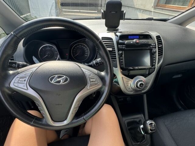 Синий Хендай Другая, объемом двигателя 1.4 л и пробегом 232 тыс. км за 7900 $, фото 6 на Automoto.ua