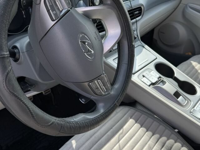 Синій Хендай Інша, об'ємом двигуна 0 л та пробігом 101 тис. км за 17000 $, фото 4 на Automoto.ua