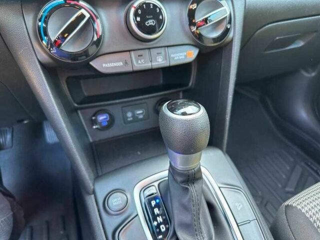 Синий Хендай Другая, объемом двигателя 2 л и пробегом 31 тыс. км за 3900 $, фото 13 на Automoto.ua