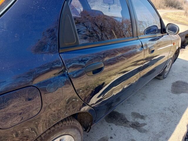 Синий Хендай Другая, объемом двигателя 5 л и пробегом 140 тыс. км за 1600 $, фото 10 на Automoto.ua