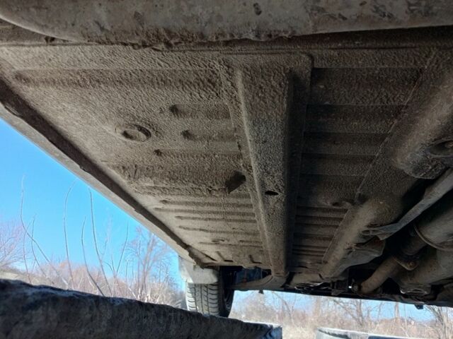 Синий Хендай Другая, объемом двигателя 5 л и пробегом 140 тыс. км за 1600 $, фото 7 на Automoto.ua