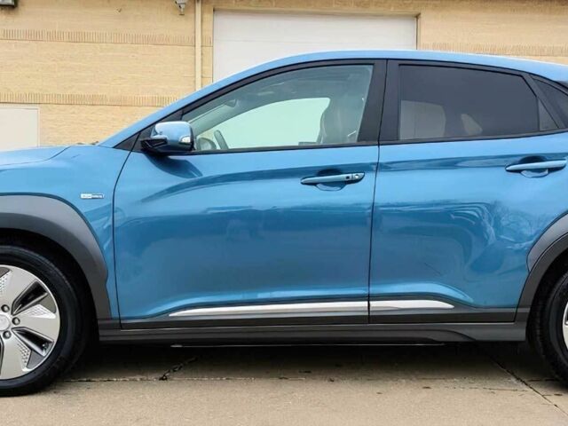 Синий Хендай Другая, объемом двигателя 0 л и пробегом 31 тыс. км за 8000 $, фото 2 на Automoto.ua