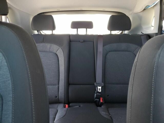 Синий Хендай Другая, объемом двигателя 0 л и пробегом 42 тыс. км за 13400 $, фото 13 на Automoto.ua