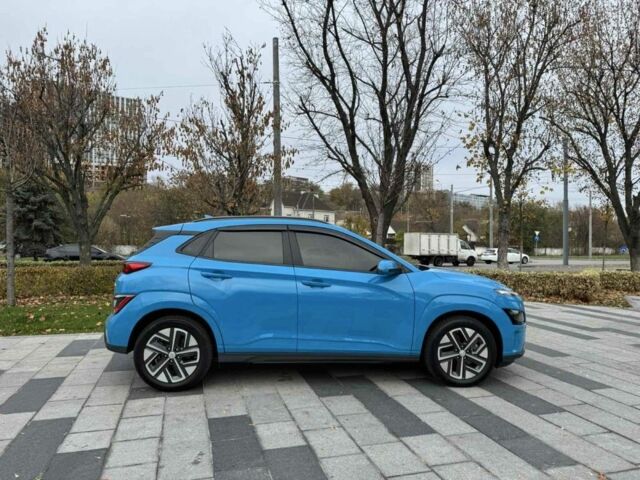 Синій Хендай Інша, об'ємом двигуна 2 л та пробігом 21 тис. км за 17900 $, фото 1 на Automoto.ua