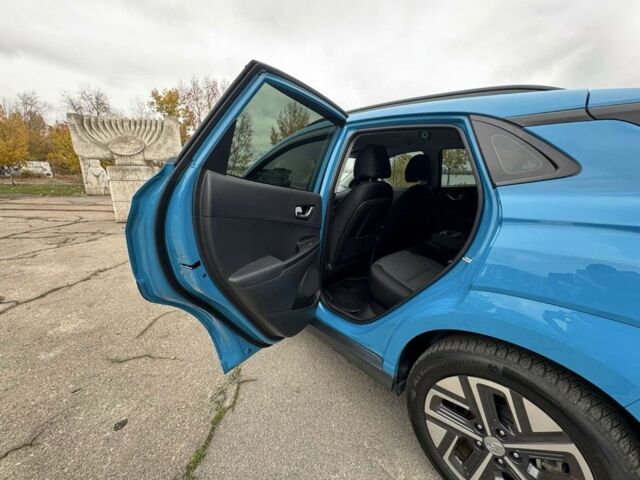 Синій Хендай Інша, об'ємом двигуна 2 л та пробігом 21 тис. км за 17900 $, фото 17 на Automoto.ua