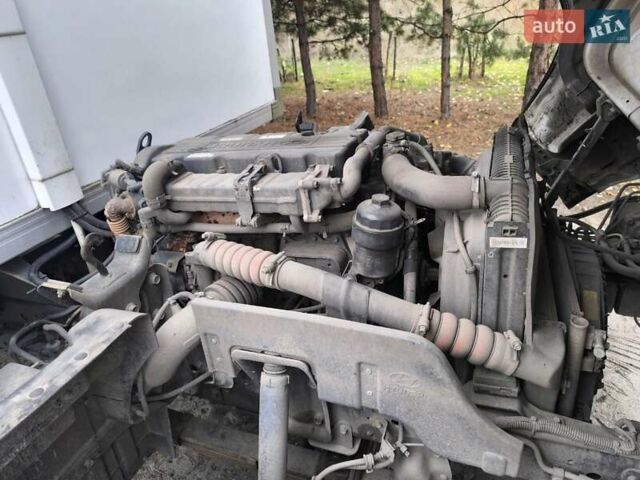 Хендай EX8 2018 у Полтаві на Automoto.ua Білий Хендай EX8, об'ємом двигуна 3.93 л та пробігом 201 тис. км за 27000 $, фото 6 на Automoto.ua
