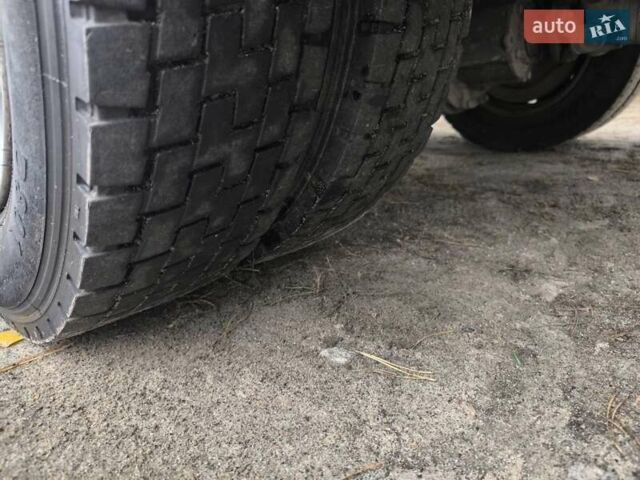 Хендай EX8 2018 у Полтаві на Automoto.ua Білий Хендай EX8, об'ємом двигуна 3.93 л та пробігом 201 тис. км за 27000 $, фото 4 на Automoto.ua