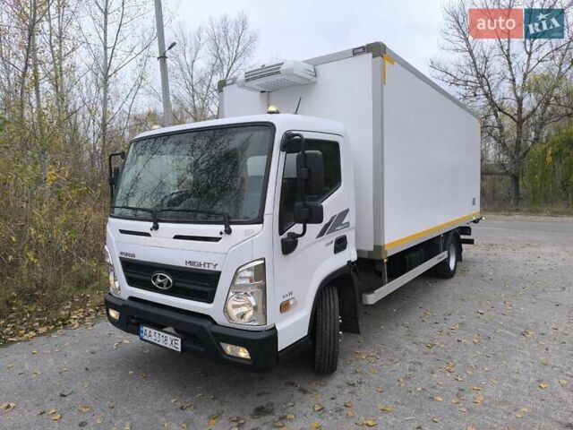 Хендай EX8 2018 у Полтаві на Automoto.ua Білий Хендай EX8, об'ємом двигуна 3.93 л та пробігом 201 тис. км за 27000 $, фото 48 на Automoto.ua