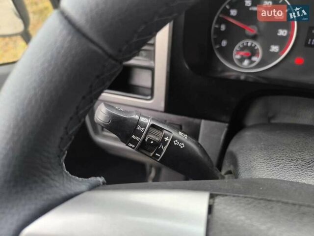 Хендай EX8 2018 у Полтаві на Automoto.ua Білий Хендай EX8, об'ємом двигуна 3.93 л та пробігом 201 тис. км за 27000 $, фото 35 на Automoto.ua