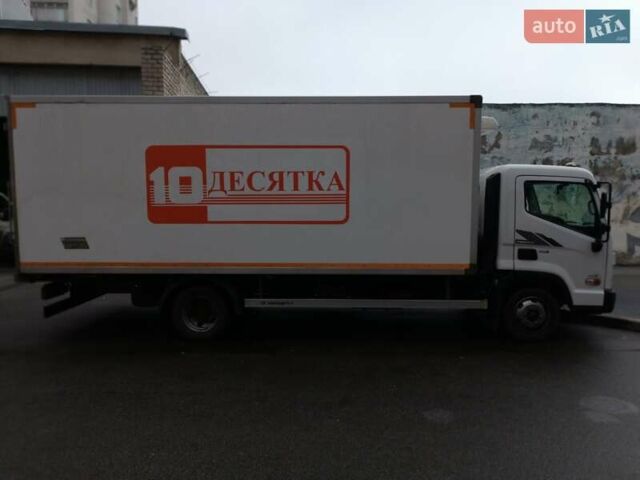 Білий Хендай EX8, об'ємом двигуна 3.93 л та пробігом 201 тис. км за 29800 $, фото 6 на Automoto.ua