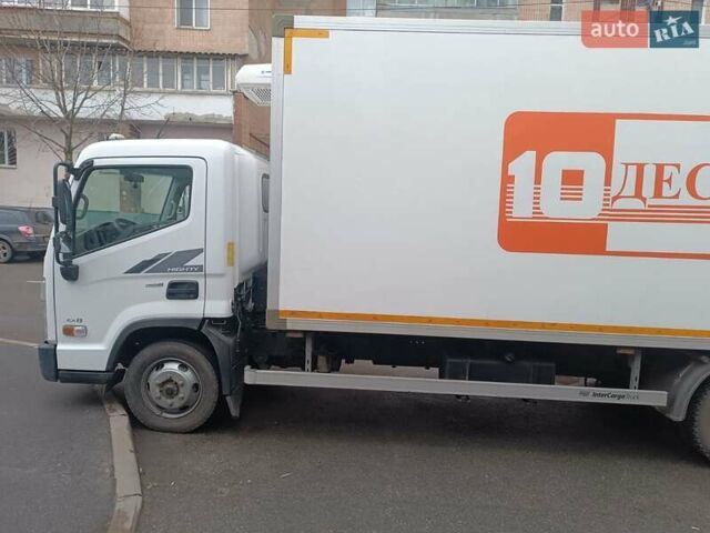 Білий Хендай EX8, об'ємом двигуна 3.93 л та пробігом 201 тис. км за 29800 $, фото 5 на Automoto.ua