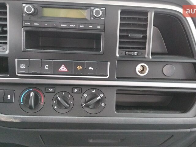 купити нове авто Хендай EX8 2024 року від офіційного дилера Автоберег HYUNDAI на Бальзака Хендай фото