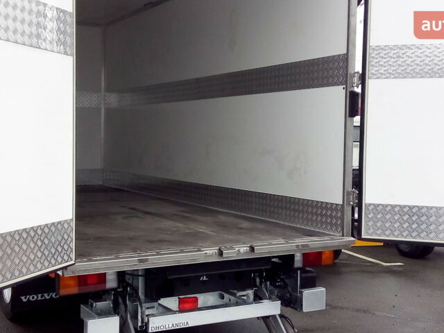 купити нове авто Хендай EX8 2024 року від офіційного дилера Автоберег HYUNDAI на Бальзака Хендай фото