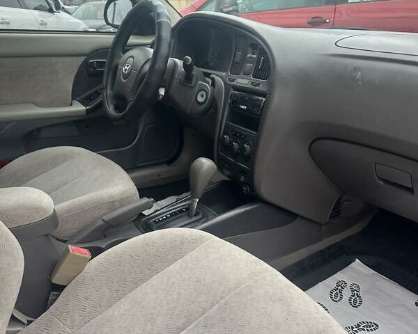 Білий Хендай Елантра, об'ємом двигуна 2 л та пробігом 193 тис. км за 4200 $, фото 18 на Automoto.ua