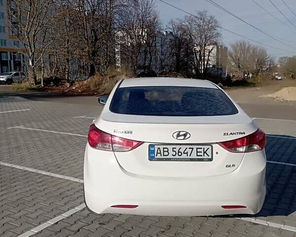 Білий Хендай Елантра, об'ємом двигуна 1.59 л та пробігом 220 тис. км за 8500 $, фото 6 на Automoto.ua