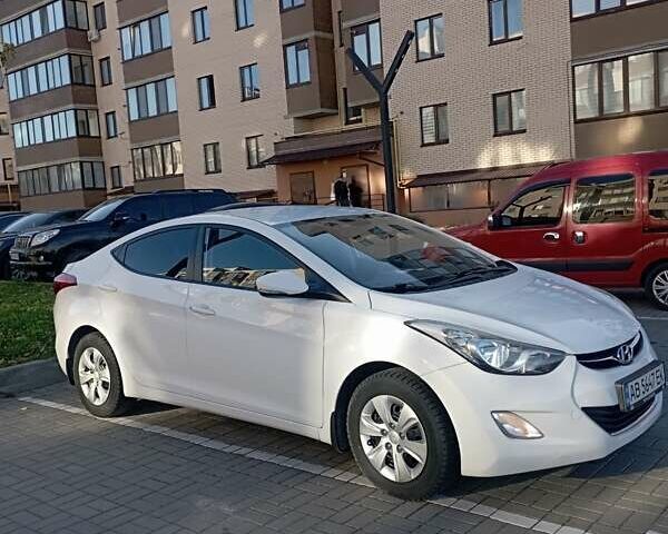 Білий Хендай Елантра, об'ємом двигуна 1.59 л та пробігом 220 тис. км за 8500 $, фото 11 на Automoto.ua