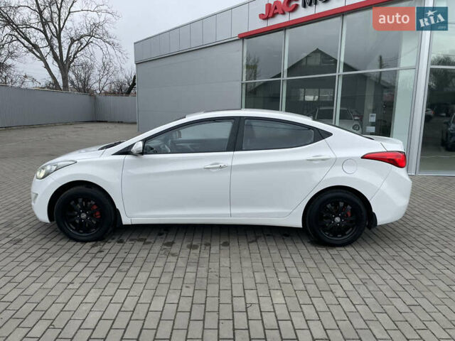 Білий Хендай Елантра, об'ємом двигуна 1.8 л та пробігом 143 тис. км за 8600 $, фото 7 на Automoto.ua