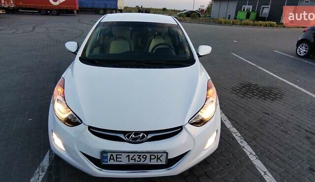 Білий Хендай Елантра, об'ємом двигуна 1.8 л та пробігом 152 тис. км за 11000 $, фото 18 на Automoto.ua