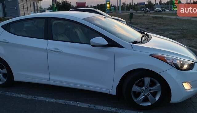 Білий Хендай Елантра, об'ємом двигуна 1.8 л та пробігом 152 тис. км за 11000 $, фото 26 на Automoto.ua