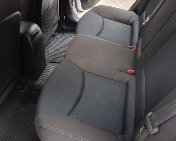 Белый Хендай Элантра, объемом двигателя 1.59 л и пробегом 113 тыс. км за 10300 $, фото 8 на Automoto.ua