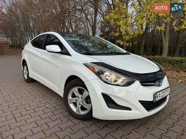 Білий Хендай Елантра, об'ємом двигуна 1.8 л та пробігом 155 тис. км за 7400 $, фото 14 на Automoto.ua
